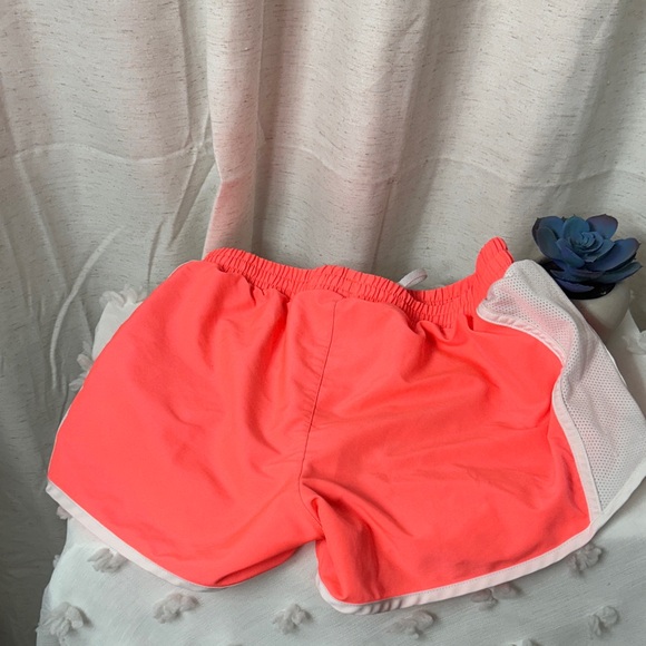 Under Armour Women's Bright Pink Athletic Shorts - Picture 4 of 6